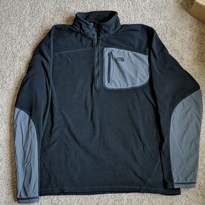 Lightweight North Face 1/4 Zip